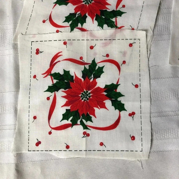 Vtg Holiday Cut and Sew Oven Mits and Pot Holders - Picture 5 of 7